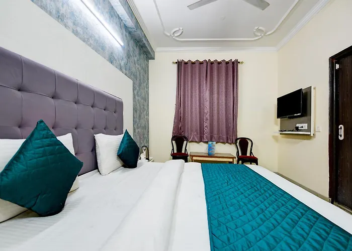 Hotel Mayank Plaza-Near Igi Airport Terminal-3 New Delhi